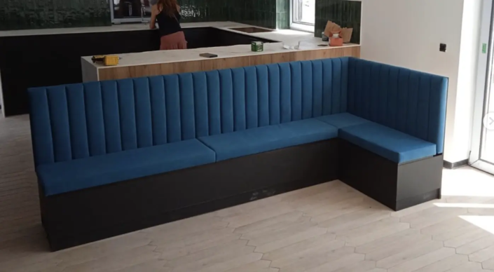 Sofá decorativo Mobiliario e Interiorismo Decoración de Locales Comerciales